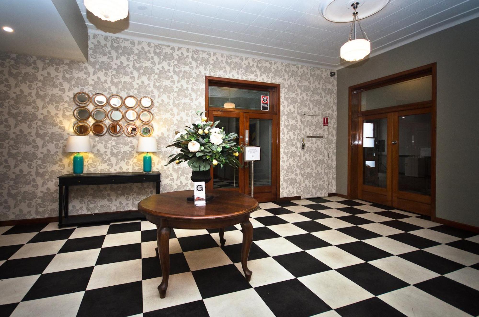 The George Hotel Bathurst Buitenkant foto